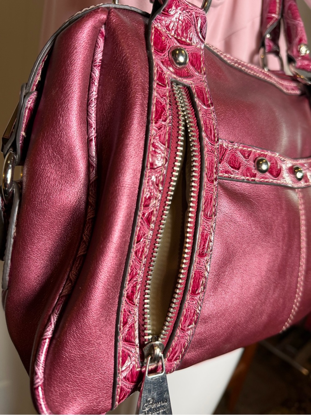 Genna De Rossi~Burgundy~Faux Leather~Croc-Embossed Detail~Double Strap~Handbag - Picture 7 of 16